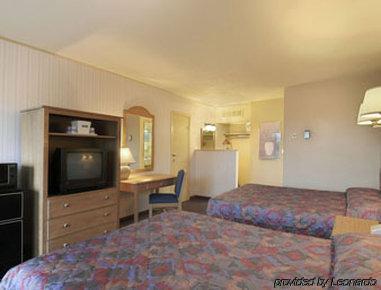 Budget Inn/ Natick Δωμάτιο φωτογραφία